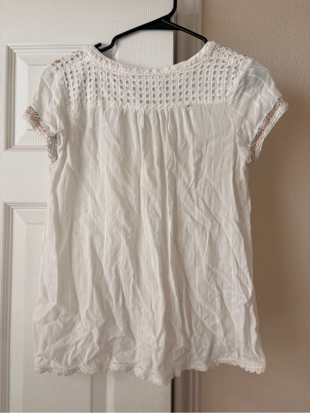 Knox Rose White Cotton Embroidered Peasant Blouse with Tassels - Picture 3 of 4